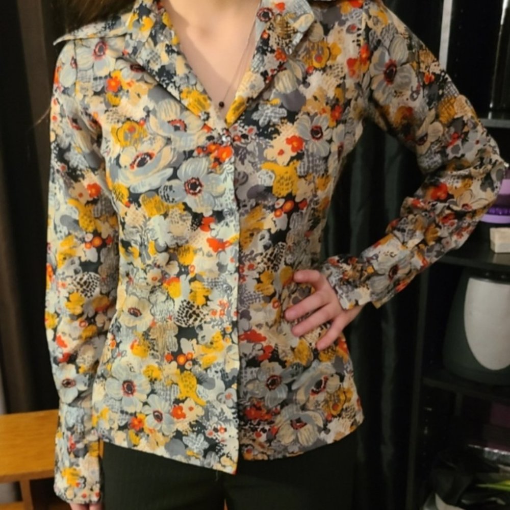 Authentic Retro Floral Top